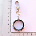 In Memory of Pet. Dog / Cat Paw Round Diamonte Locket Keyring